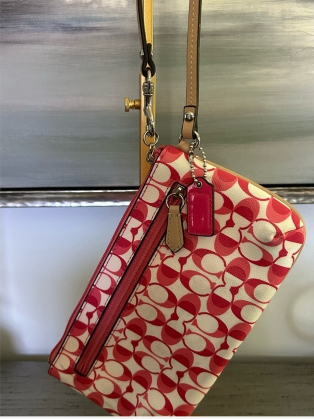 COACH Peyton Dream Signature C Go Go Wristlet/Clutch - Picture 5 of 8